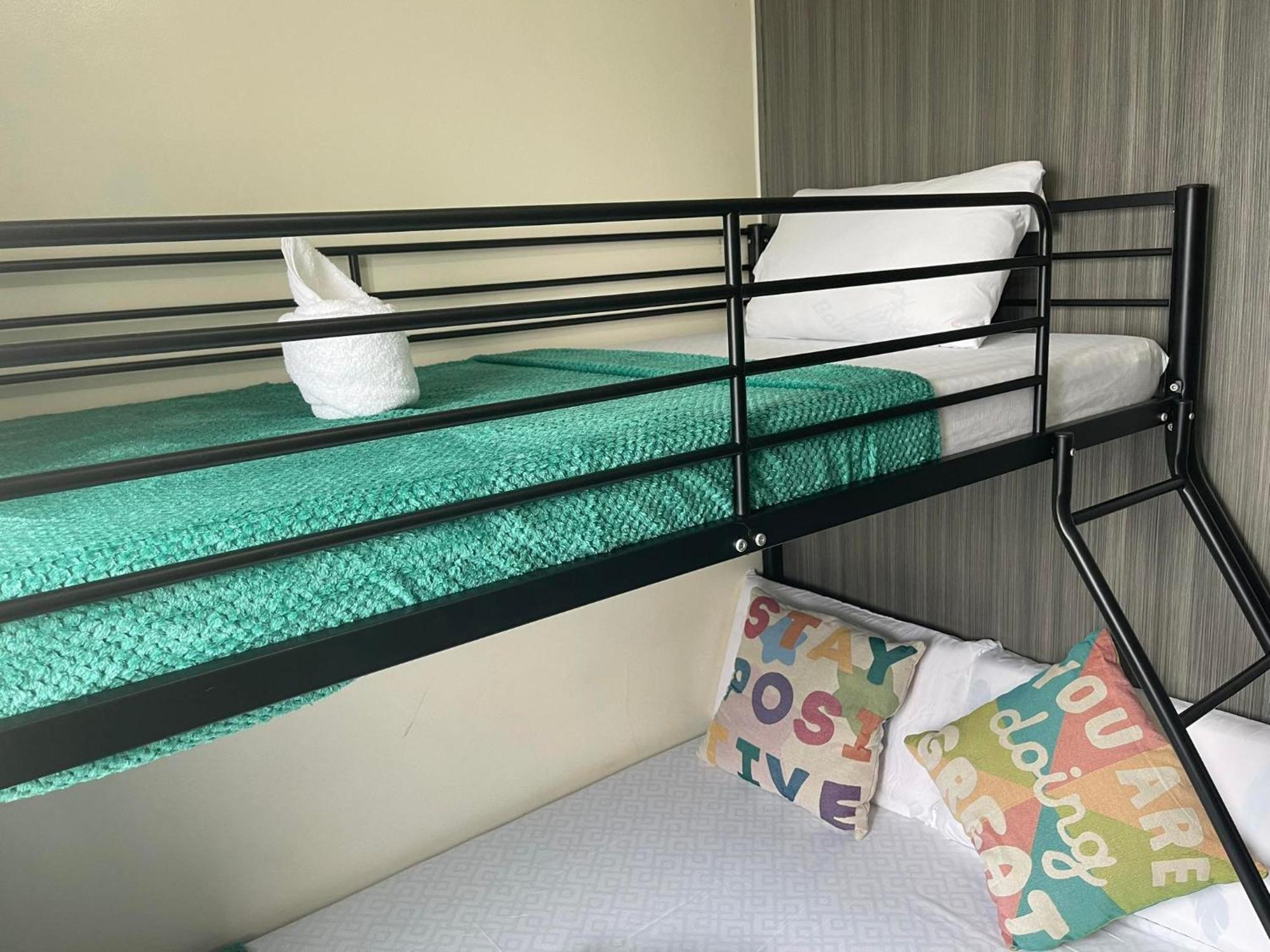 מנילה Green Residences Stays By Pbyy מראה חיצוני תמונה